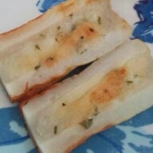 簡単おつまみに☆ちくわのチーズ焼き